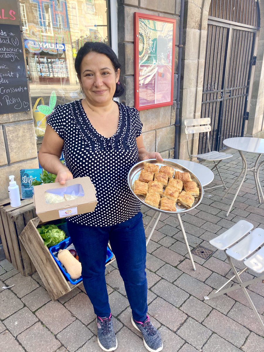 FindhornBayArts's tweet image. SUMMER MINI MARKET SHOP

Medine has brought a taste of the Mediterranean to Forres High Street today - gluten free aubergine and red lentil wraps, savoury borek pastries and sweet baklava. Perfect lunchtime treats. YUM!

#ShopLocal #ScotlandLovesLocal #ForresLovesLocal