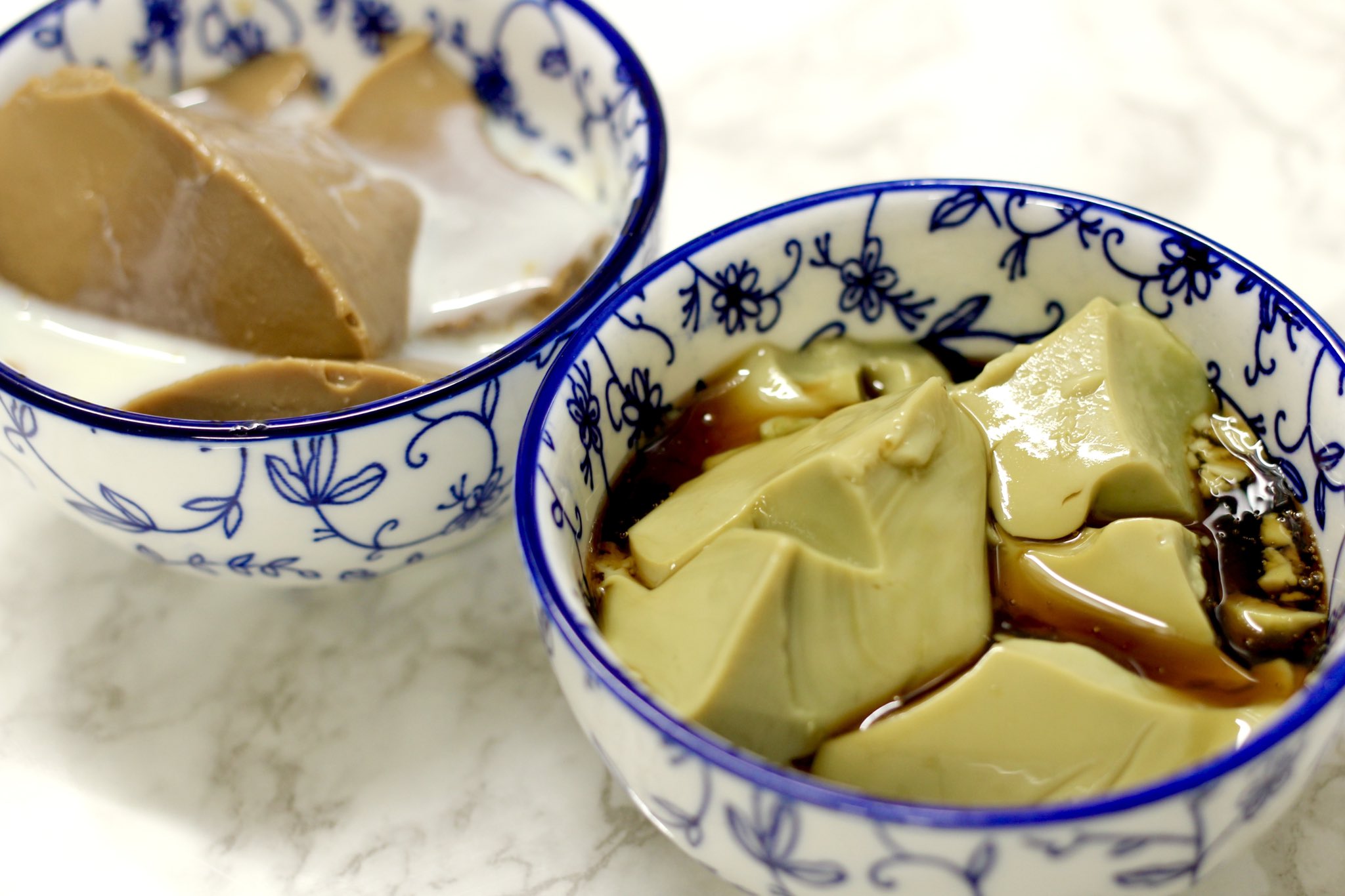 ぼく いらすと料理 豆乳飲料 ゼラチンで ぷるっぷるな豆花 になるんだけど そこに片栗粉を少し加えてあげると本場に近い もっちり食感の豆花 に 黒蜜や練乳 小豆缶 白玉などなど お好みのトッピングで召し上がれ T Co U1as1xcxnl