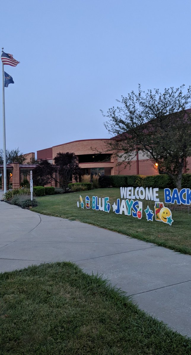 Ready!!! <a href="/foreverbentwood/">Bentwood Elementary School</a> is so excited for our first day! #FindJoyBE #OPSMomentsThatMatter <a href="/olatheschools/">Olathe Public Schools</a>