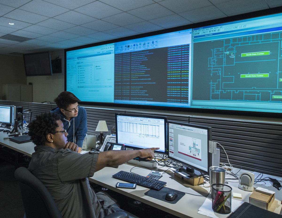 BlueRidgeCC's tweet image. By the end of our Security Administration I course, you should be able to identify normal network traffic using network analysis tools and be prepared to complete the CompTIA Security+ certification. Register at ow.ly/xOyd50FGEAP. 
#SecurityAdministration #NetworkSecurity