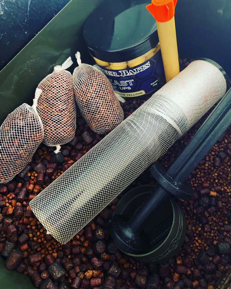 hff_fishing's tweet photo. While Iโm recovering from Covid. Iโm using my time wisely. Monster Baits Beast Pellets are my current โGo Toโ pellet. Review coming soon!!!
#carp #carpfishing #fishing #fishinglife #coursefishing #tiktok https://t.co/pVsJYmllxR
