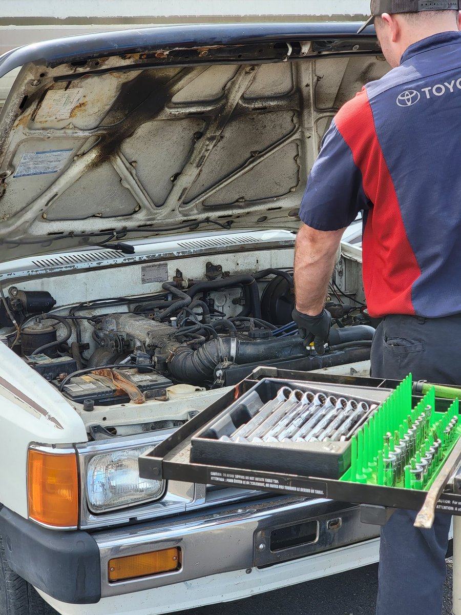 AmherstToyota's tweet photo. "If it ain't broke don't fix it!" Right? Well... Not always! We recommend having your vehicle serviced every 6 months or 8,000km's. Whether you've heard an odd sound or not! Service appointments can be booked online or by phone 😊

https://t.co/3BZWCeVtxp / (902)667-8348 https://t.co/YKBKalzP5X