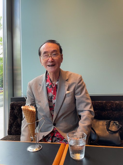 孫娘とのデートに かっこいい姿を 全力でお洒落する 93歳のおじいちゃん が素敵すぎ 紳士ってこういう人 まいどなニュース