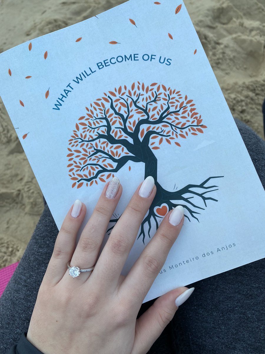 dudacagneti's tweet photo. @IsabelaaFreitas Meu (agora) noivo fez um livro com a nossa trajetória e um contrato dentro em que pediu a permissão para os meus pais e irmãs para me pedir em casamento. Eu sou a louca dos livros, foi a coisa mais linda ❤️ o bônus foi a caixinha do anel ser um pomo de ouro do hp https://t.co/Wy5c7Iw0ae