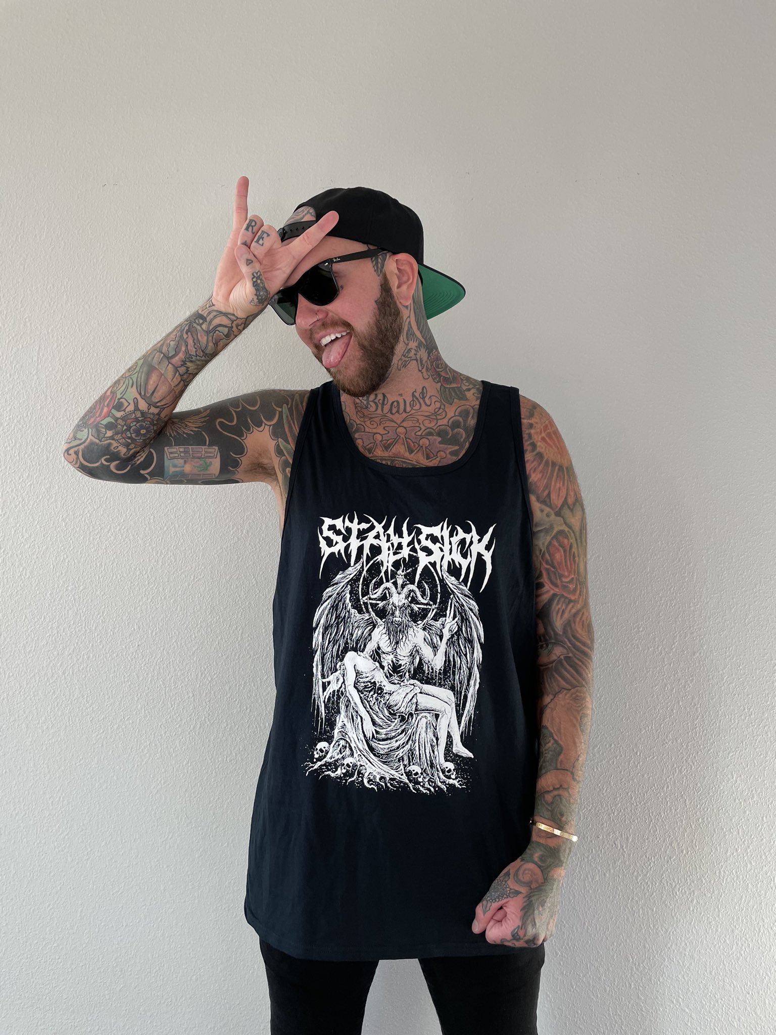 X-এ Chris Fronzak: "Our 10-year anniversary collection JUST went live!  Thank you all so much for the support you've given us over the past 10  years, we appreciate you more than words