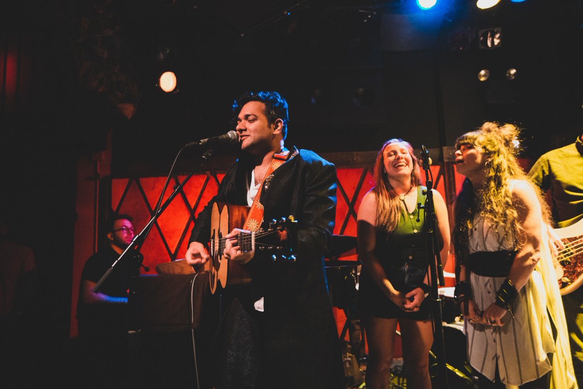 Concert Crack tweet media