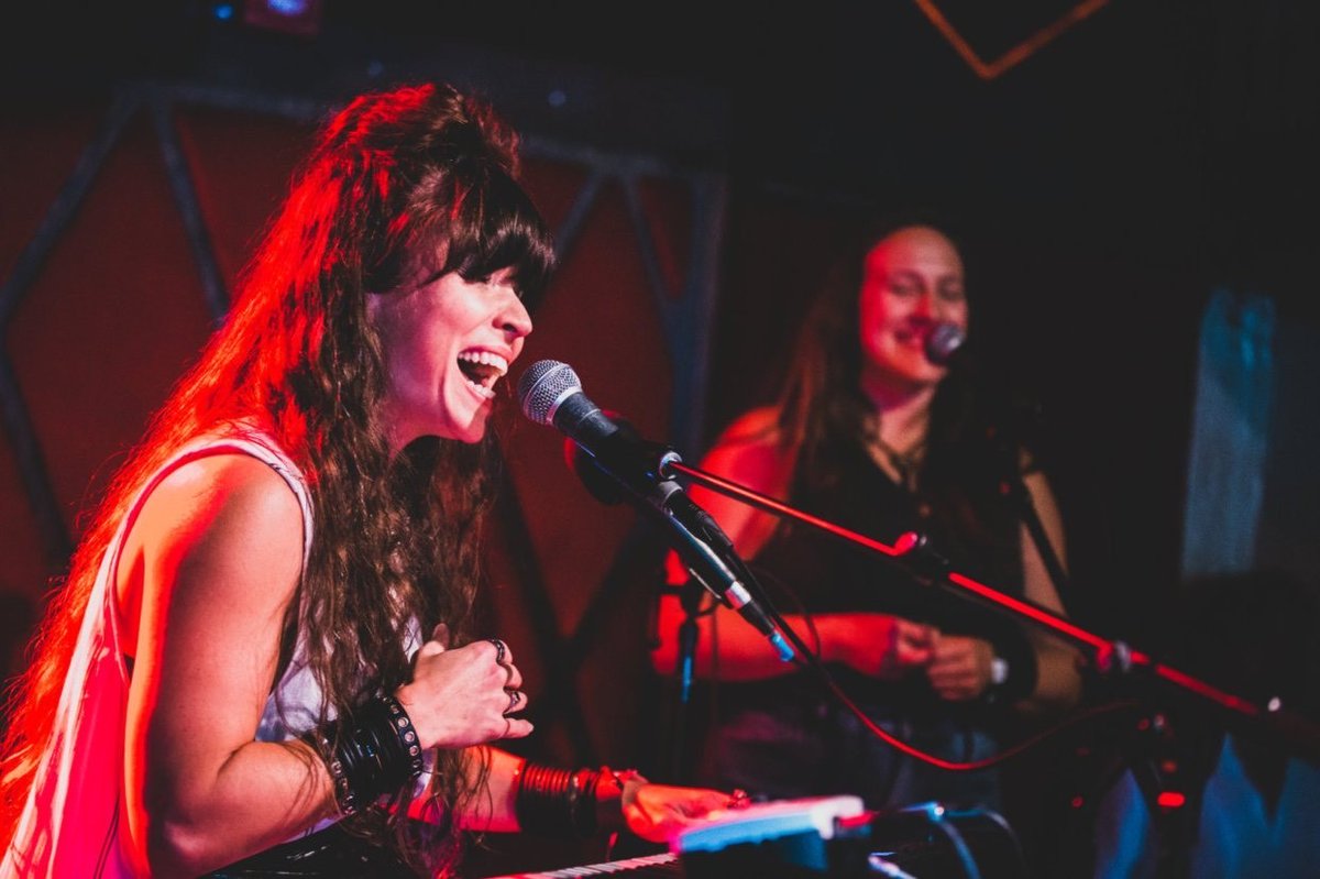 Concert Crack tweet media