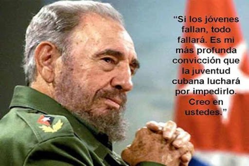 En este #DiaInternacionalDeLaJuventud  recordamos a nuestro eterno Comandante y sus enseñanzas porque #FidelVive en cada uno de nuestros jóvenes #FidelPorSiempre
