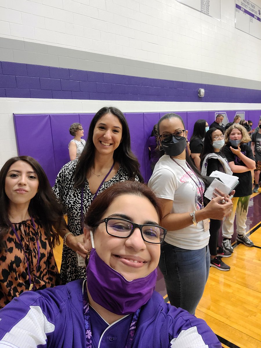 7th_MathTeacher's tweet photo. #BacktoSchool2021 @MDJH_Panthers  #6thGrade Cub Camp Pep Rally #BeTheChange #PositiveVibes https://t.co/KmCTijCyaD