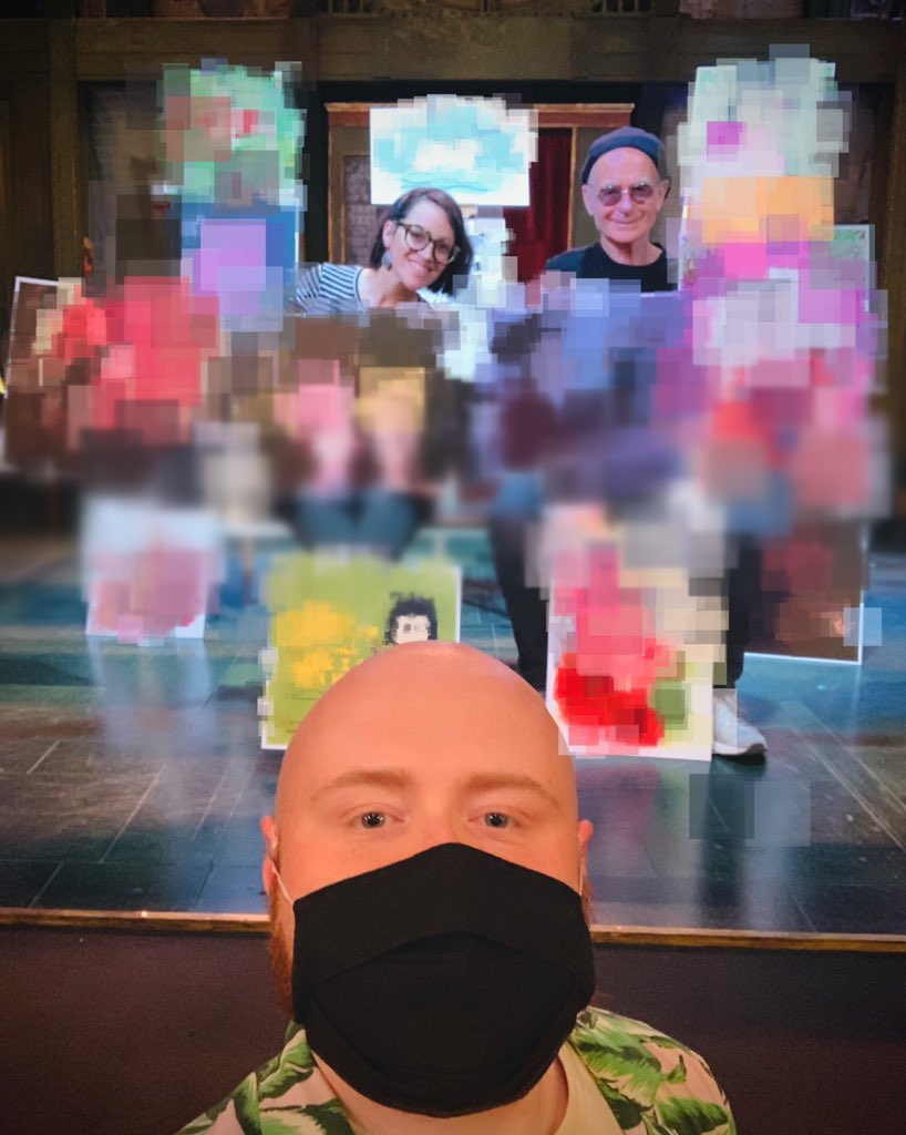 It’s been a busy day shooting some delightful fan art content with @abrissonj &amp; <a href="/johnsonwonders/">johnsonwonders</a> for #AmelieUK. 

You can view the gorgeous artwork on the <a href="/AmelieMusicalUK/">Amélie</a> channels in the coming weeks… 😍