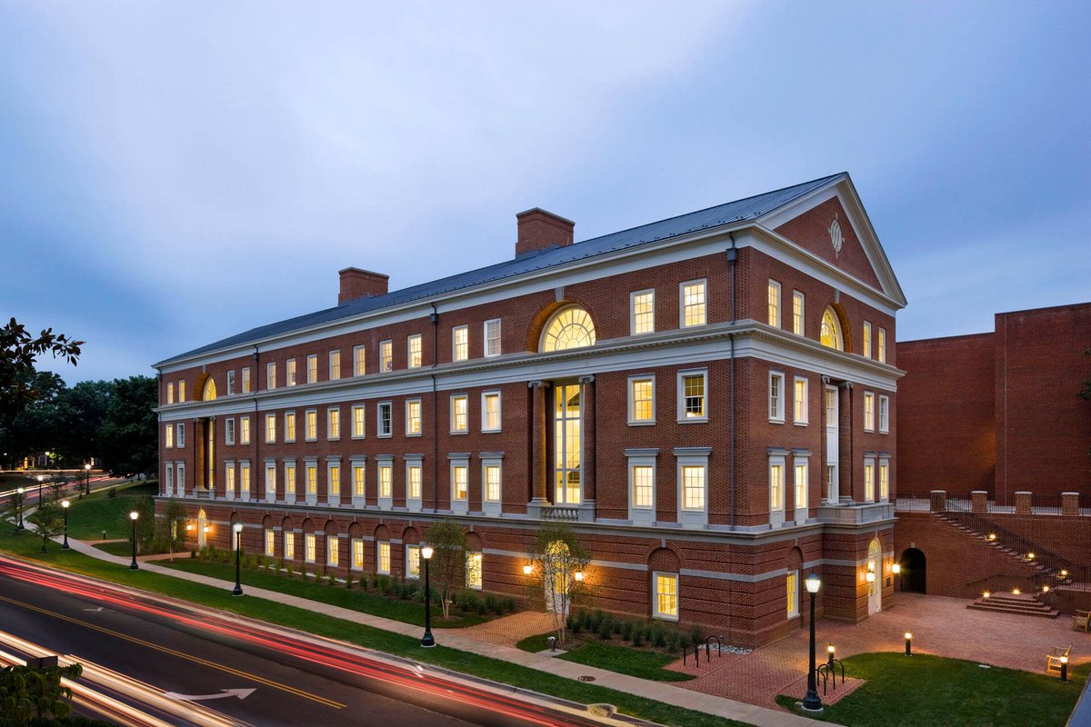 AftonBus's tweet photo. Located on a steeply sloped site on Emmet Street, at the western perimeter of the University of Virginia's historic Central Grounds, is Bavaro Hall, a stop on the Afton Express bus route.
#UVA #studentlife #Cavaliers https://t.co/bz8VONchYF