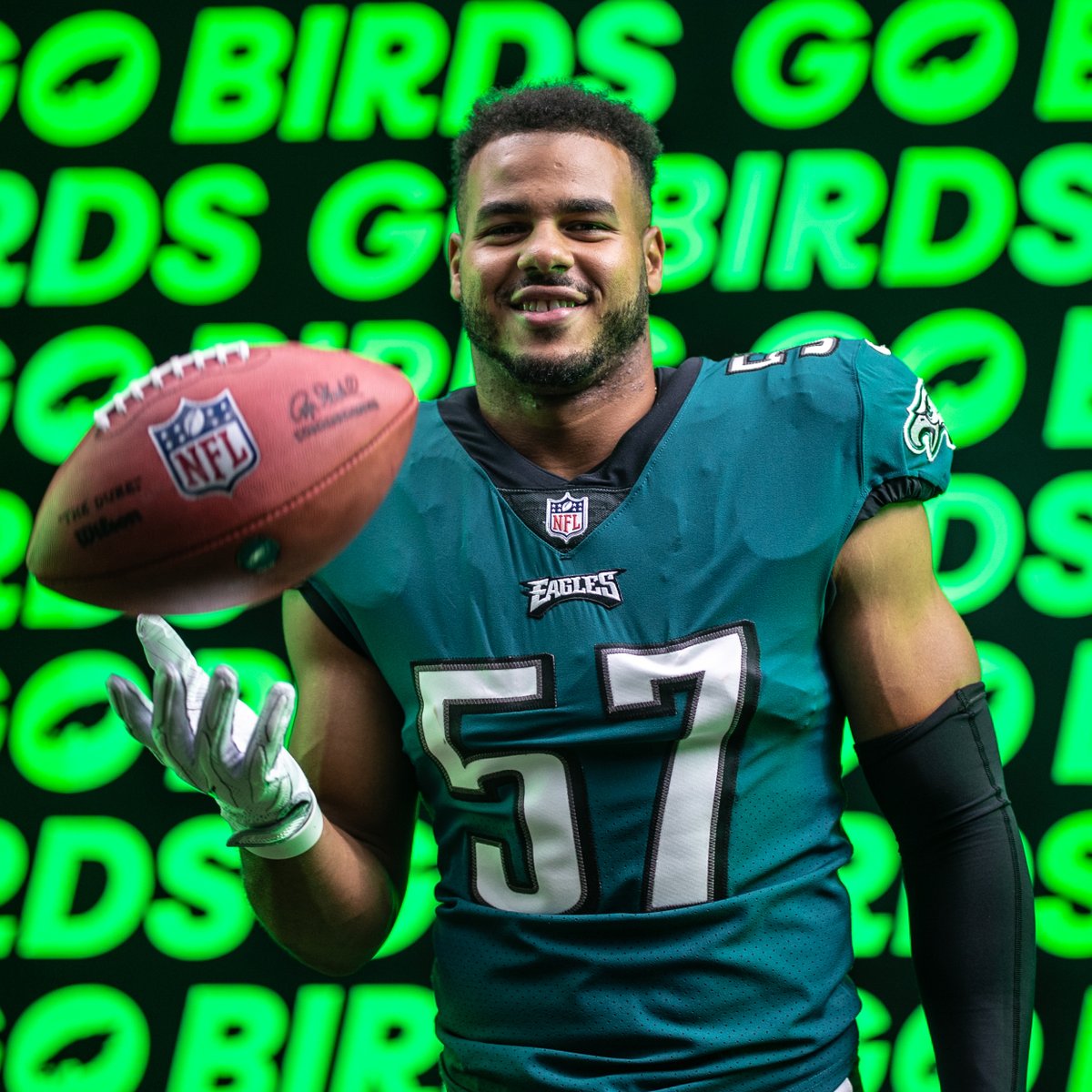 Philadelphia Eagles Help Us Wish Tjedwards8 A Happy Birthday Flyeaglesfly