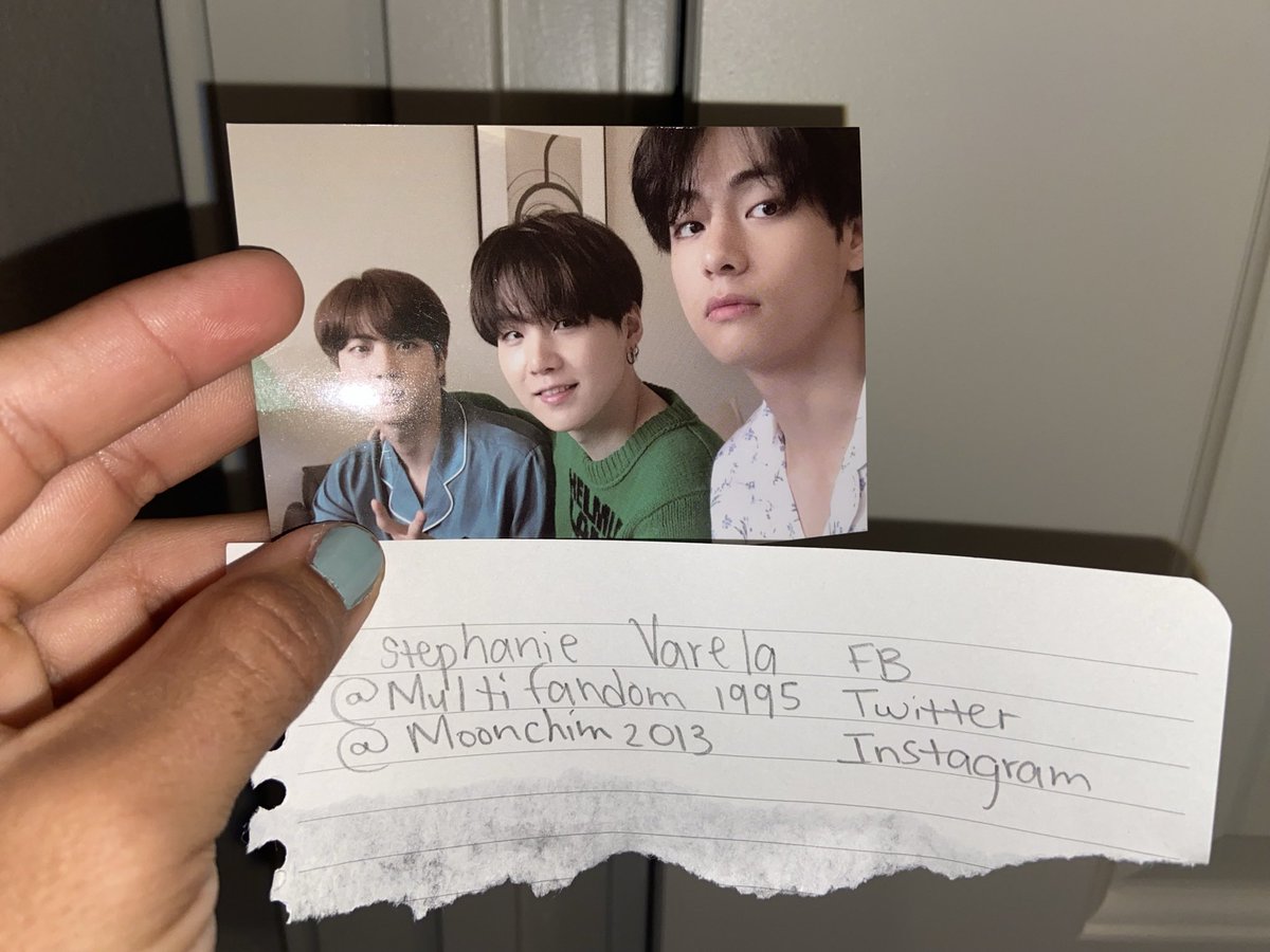 Multifandom1995's tweet photo. {SELLING}
BTS BE tote bag grey photocard Jin, Suga &amp; V in great condition! 
$7
#BTS #Jin #Suga #V 
Not included in shipping 
Not selling internationally https://t.co/gADgPdeszz