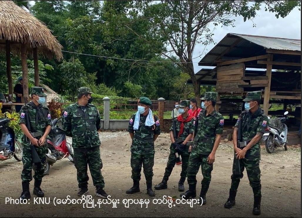 Haruonchill's tweet photo. Junta Terrorists raided and occupied the Moscow Tsp Office of @knuhq in #Thaton District on Aug11 while soldiers were attending the funeral of late KNLA Brigadier General Saw Pale. Reportedly, 3 people left in the office were ABDUCTED as well.
#WhatsHappeningInMyanmar 
#Aug12Coup https://t.co/XJG54utKkE