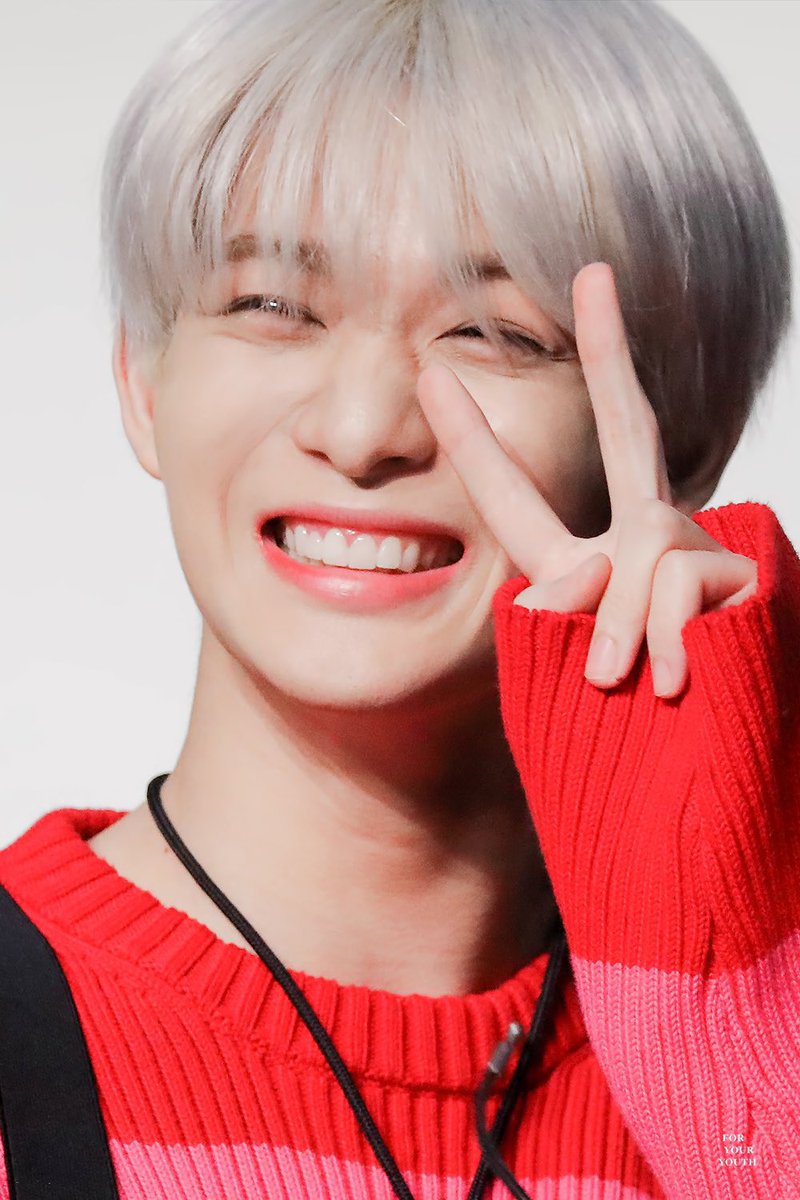 myb00bib00_'s tweet photo. #น้องแพคือใคร น้องแพคือคนที่ยิ้มได้น่ารักที่สุดในโลกเลย ยิ้มทีโลกสดใสขึ้นมาทันที ในวันที่เหนื่อยๆหรือรู้สึกท้อแท้เพียงแค่ได้เห็นรอยยิ้มของน้องแพก็ช่วยสามารถฮีลใจได้เยอะเลย ถ้าอยากรู้ว่าน้องแพยิ้มน่ารักขนาดไหนก็ลองมาเป็นฟิกซ์ด้วยกันสิคะ 😉💖🐱✨ https://t.co/oTv0dFUAMH