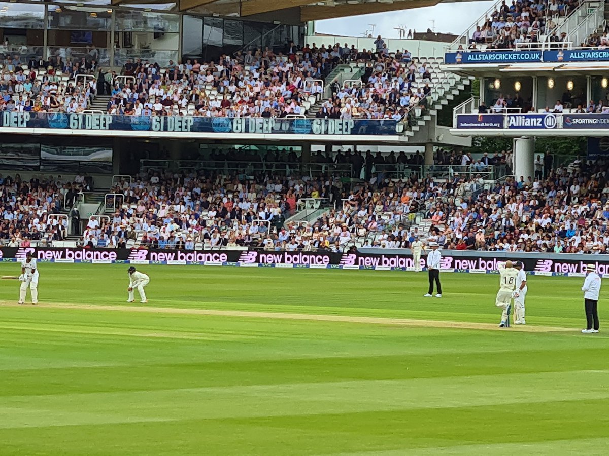 DanLewis3's tweet image. Here he comes #supermo #beardtobefeared #LoveLords