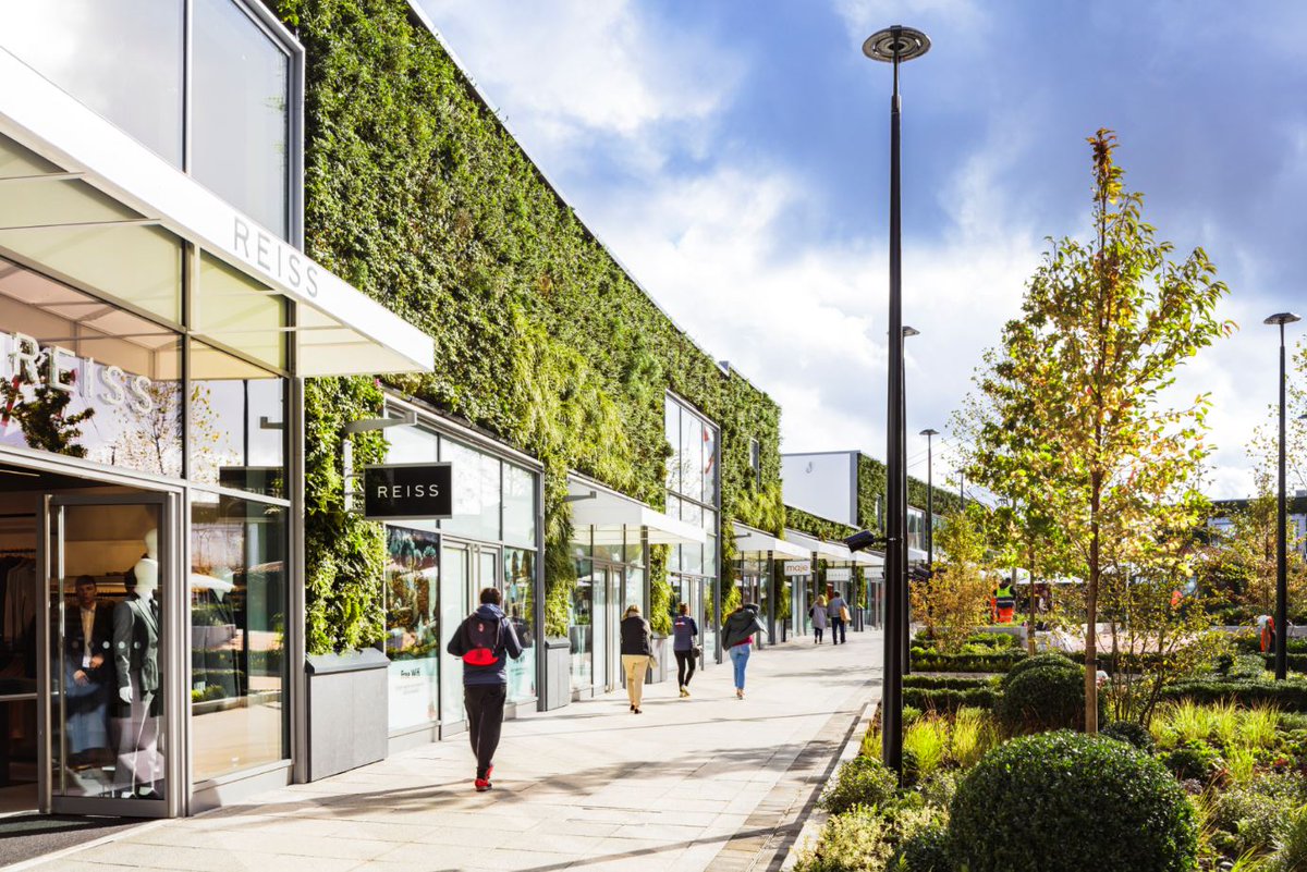 Chapman_Taylor's tweet photo. Ashford Designer Outlet extension shortlisted for 2021 WAN Award https://t.co/lox8K66EX4 #AssetEnhancement #AssetTransformation #Retail #RetailArchitects #RetailArchitecture #GreenWall #LivingWall #RetailExtension #Architecture #Sustainability #Ashford #Kent #WANAwards21 https://t.co/sl1PYKDEz5