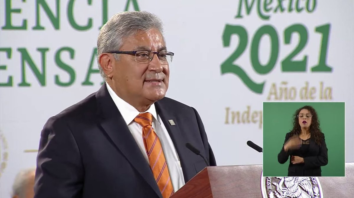 S08N03T29E's tweet photo. #ConferenciaPresidente | Alfonso Cepeda Salas, titular del @SnteNacional, dijo que la mayoría de los maestros ratifican "el compromiso de apoyar el regreso a clases" y presentó el "Compromiso del #SNTE" para "lograr un #RegresoALasEscuelas" fortaleciendo las medidas sanitarias. https://t.co/VNQavhHA5s
