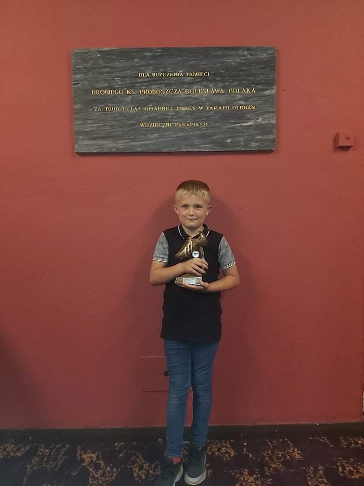 Oldham Community FC tweet media