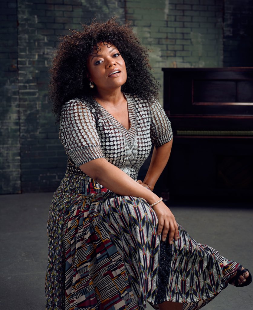 Happy birthday to our Community Queen and amazing actress; Yvette Nicole Brown   