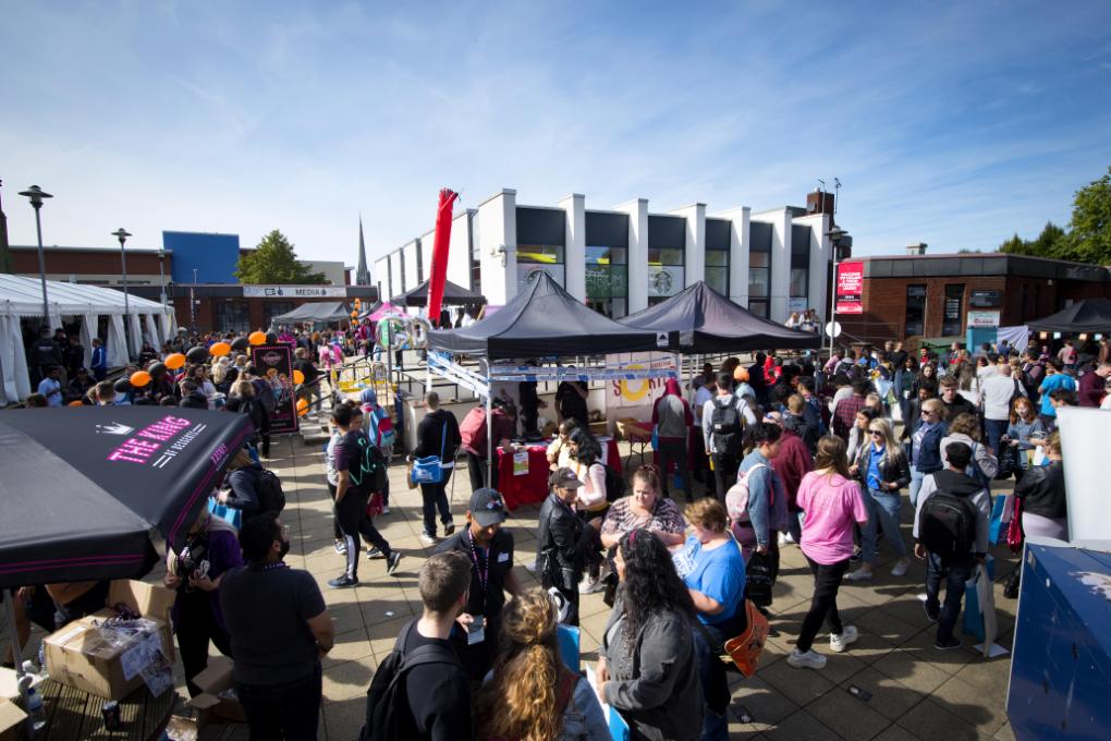 Beyond lecture halls, libraries and seminar groups, you'll have the opportunity to explore the other side of life at UCLan. Discover clubs, societies and make friends for life through <a href="/UCLanSU/">UCLan Students' Union - INACTIVE</a>.

Find out more 👉 uclansu.co.uk