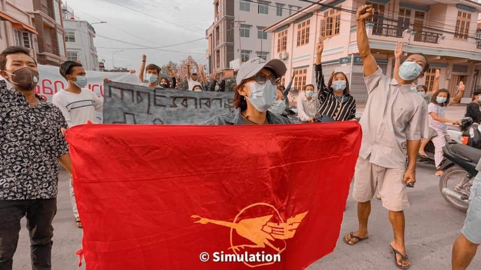 Anti-coup strike in Mandalay by pro-democracy youths to mark the 71st anniversary of Karen's Martyrs' Day, despite brutal crackdowns.

#ChinaSupportingJunta #Aug12Coup 
#WhatsHappeningInMyanmar