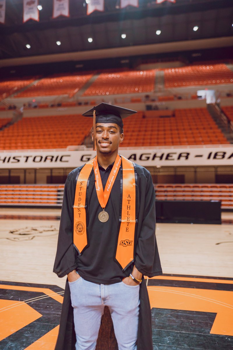 OSUMBB's tweet photo. After 3 years of sacrifice and determination we couldn't be more proud to see Dee Mitchell put on that cap &amp; gown. 

#NewEra I #GoPokes https://t.co/wcpdsc7BLy