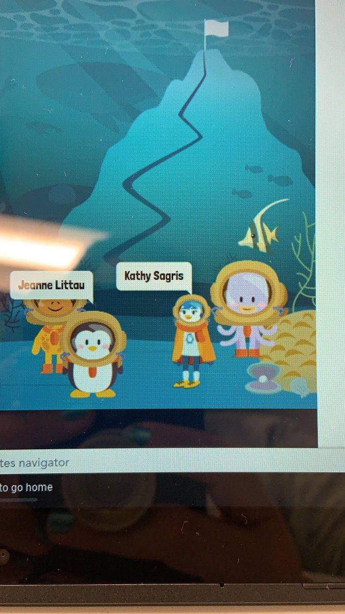 MrsSagrisK's tweet photo. Living the penguin life on nearpod. #sd69pd https://t.co/bk3SphY4GW
