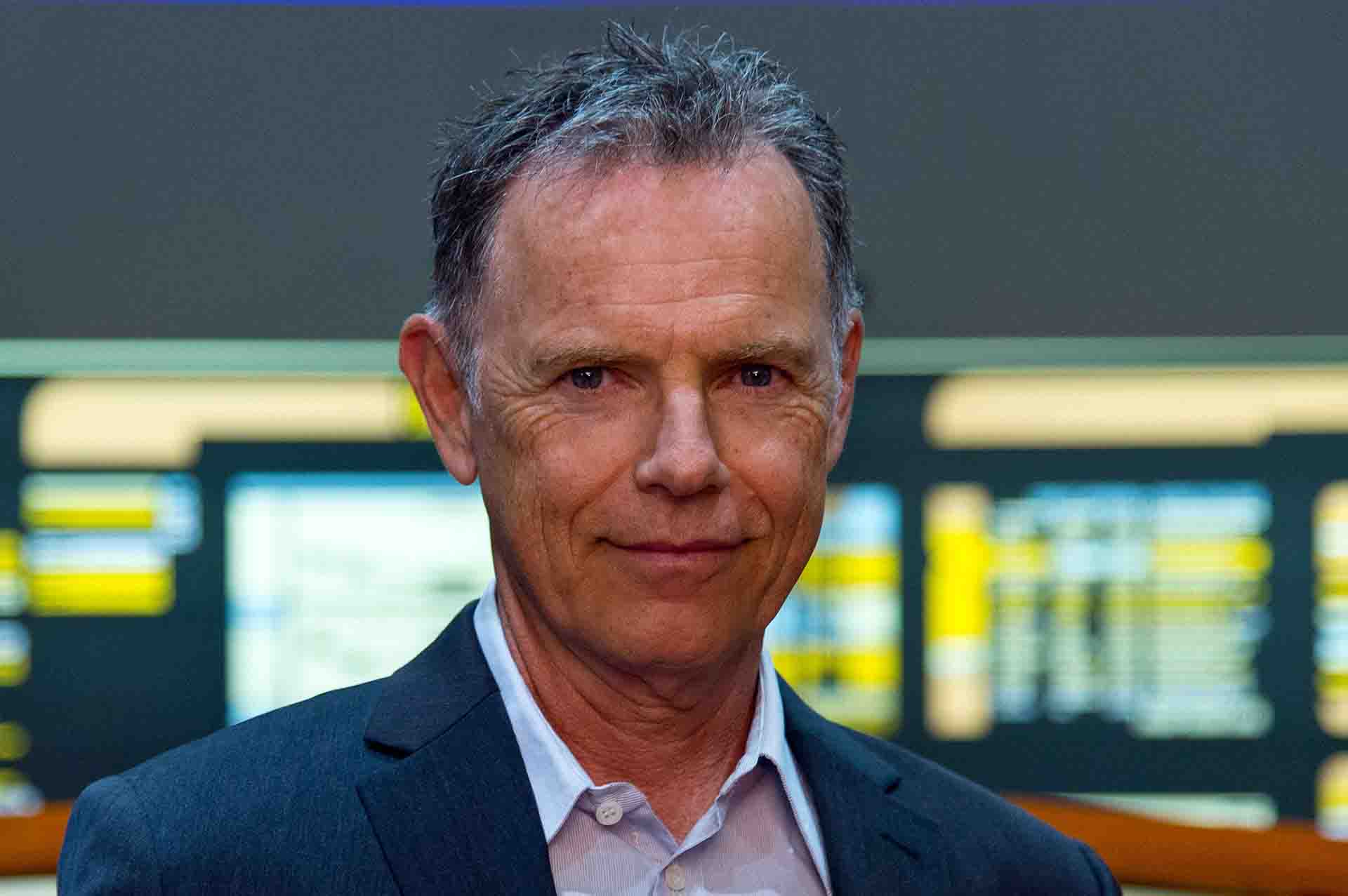 Good morning! Happy Birthday, Bruce Greenwood! 