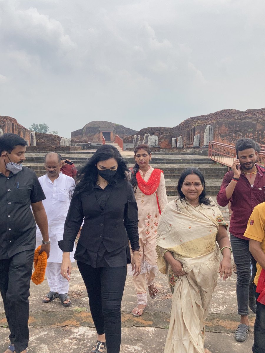 pushpampc13's tweet photo. 1300 साल पुराने विक्रमशिला विश्वविद्यालय धरोहर को यथोचित सम्मान नहीं मिल पाया है। इसे तुरंत नालंदा महाविहार की तरह “यूनेस्को वर्ल्ड हेरिटेज” का दर्जा दिलाया जाय और नवस्थापित नालंदा विश्वविद्यालय की तरह ही “विक्रमशिला विश्वविद्यालय” की स्थापना की जाय। @narendramodi @NitishKumar https://t.co/7djwbTvCwj