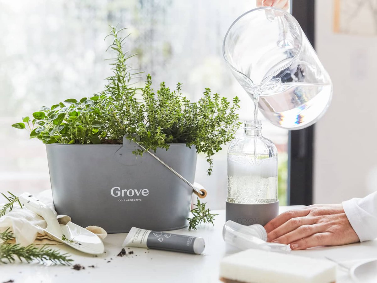 itseasy_green's tweet photo. Cleaning our homes is a part of everyday life. Companies like @grovecollab are making it their mission to provide #ecofriendly alternatives to taking care of your home. Maybe give a company like Grove Collaborative a try and see how you like it! New episode coming this Wednesday. https://t.co/rrF4u2DNts