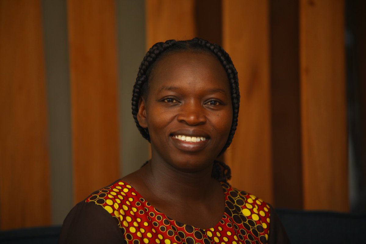 UKinKenya's tweet photo. Meet @EstherWereh, innovator of Savika Biojiko. The multi-fuel cookstove allows users to use whichever fuel that is available to them at any moment.

She’s 🇰🇪’s fellow at 🇬🇧 Leaders in Innovation programme. 

#InternationalYouthDay #AceesSavika https://t.co/PWIqEoi3oQ
