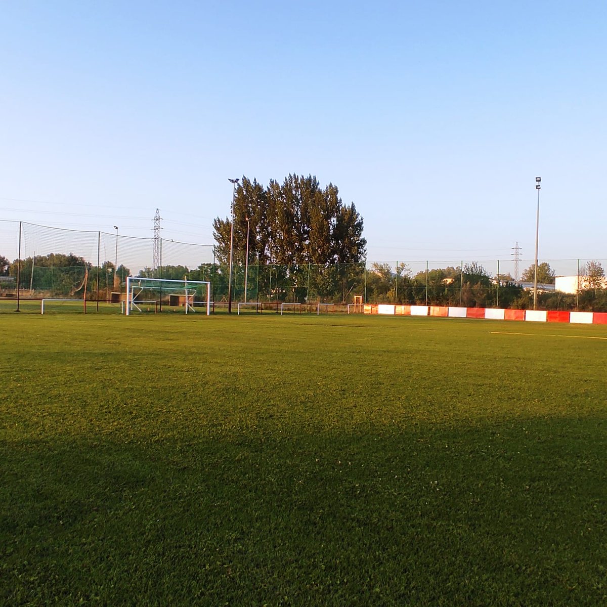 Preparándolo todo para recibir a los verdaderos protagonistas de nuestro club, nuestros jugador@s.
Orgullosos de  <a href="/CDCERECEDOLEON/">CD CERECEDO</a>