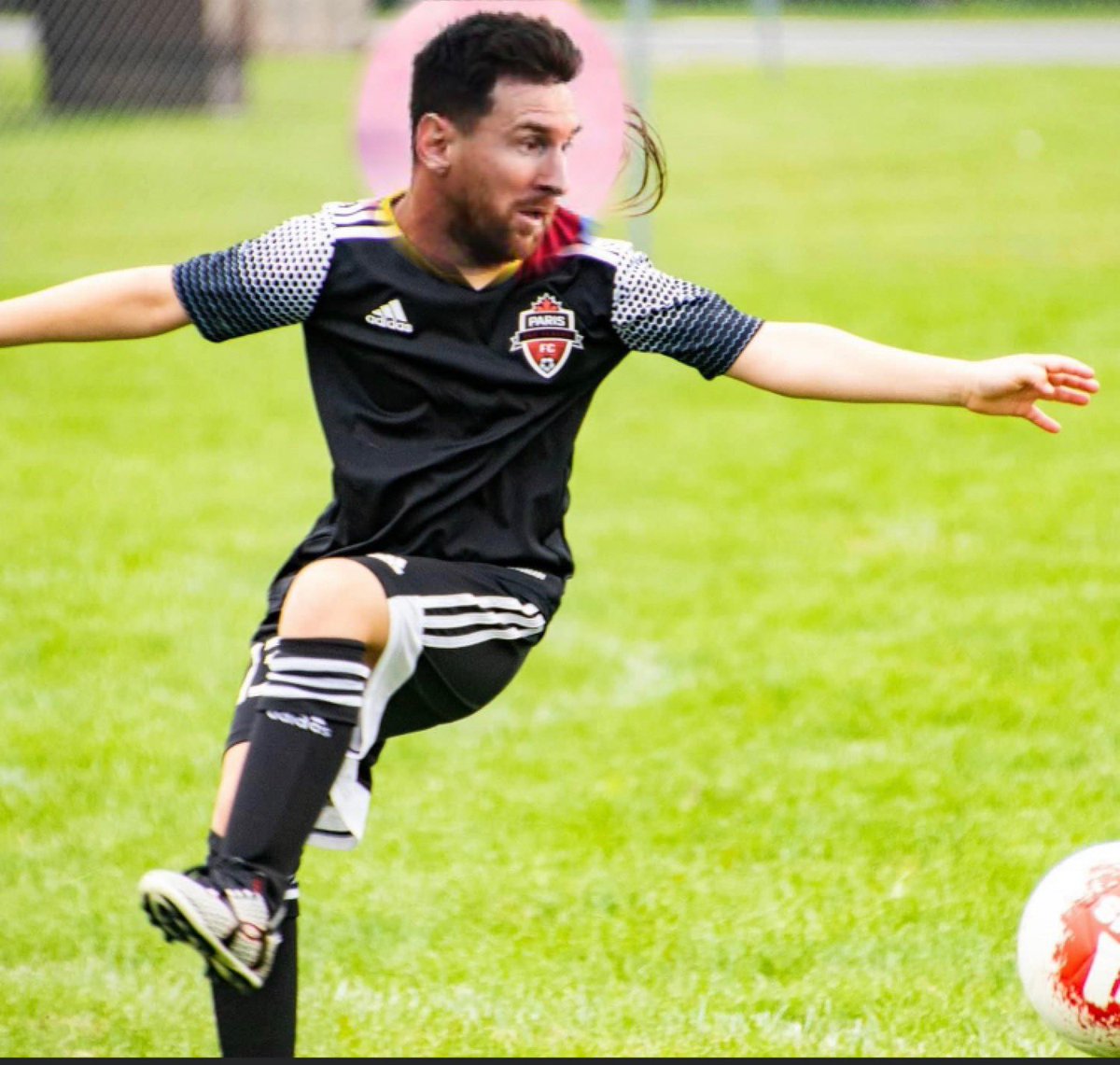 Now that it’s not a secret anymore welcome to Paris (Ontario right?)