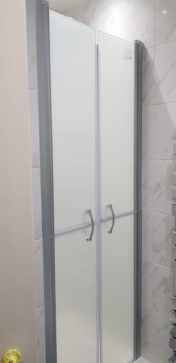 inar_ltd's tweet photo. Four parts shower 🚿 door installed 💦💦💦💦💦💦💦💦💦💦💦
.
.
.
.
.
.
.
#watershower #showertime #wetroom #wetroomshower #wetroomdesign #bathroomdesign #bathroomdecor #bathroomrenovation https://t.co/EmxIQ0R1Kl
