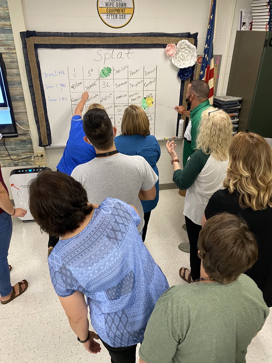 MrJasonDodson's tweet photo. Learning interactive and engaging games for #CCLearners at #CCEdCamp #CtheFuture https://t.co/1XxnqG0tB3