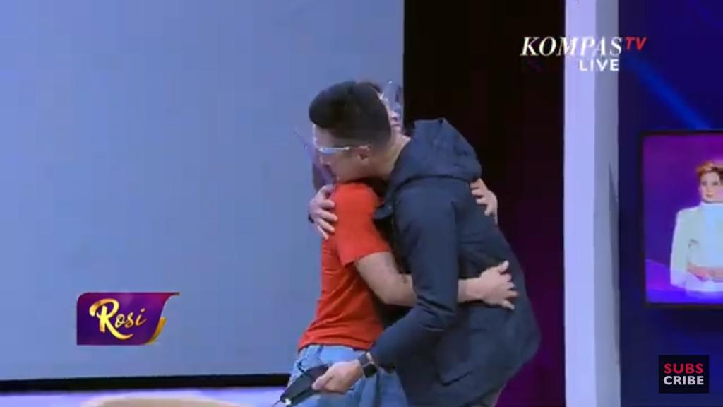 dj12nesta13's tweet photo. Yang juara di kasih kejutan #GreysApriDiKompasTV https://t.co/U9ZQFF3Xy7