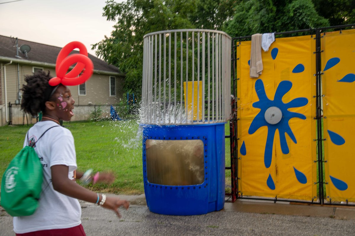 NormandySC1's tweet photo. Thank you to the families, residents, &amp; staff who have come to the @NormandySC1 Rock the Block BTS parties! Tonight we're in #Wellston, 1414 Evergreen, 6-8p. Here are some scenes from Tuesday in #Pagedale. #NormandyNext #NormandyStrong #VikingPride https://t.co/ISzxJHXg1u
