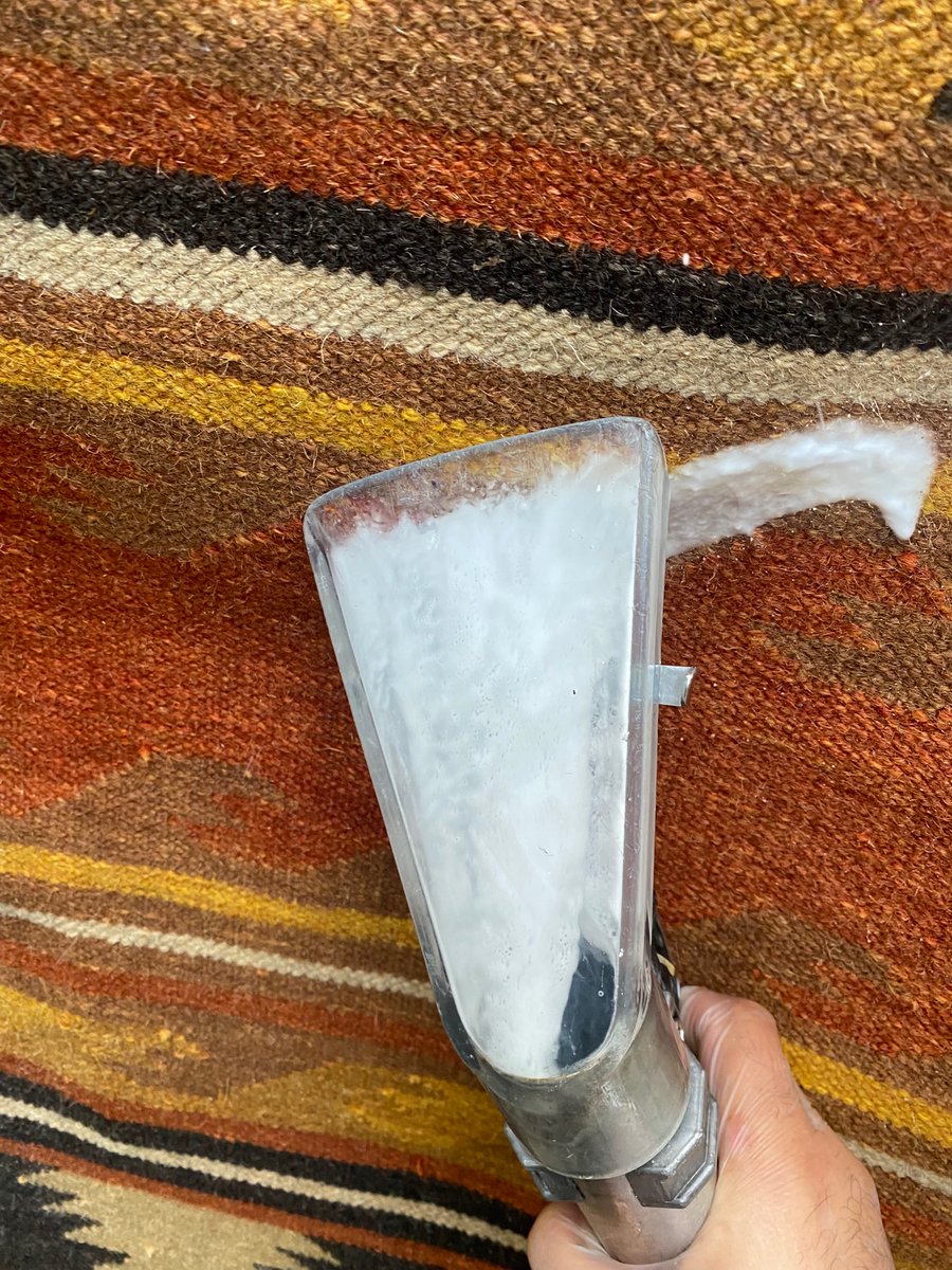 VassimAslam's tweet photo. Professional Rug cleaning 
Collect and return https://t.co/PB6V8Kod6H