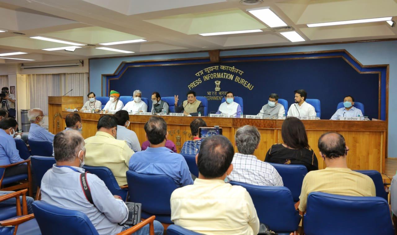 संसद सत्र के दौरान विपक्ष के लोकतंत्र विरोधी और हिंसक व्यवहार से भारतीय लोकतंत्र के इतिहास में काला अध्याय लिखा गया