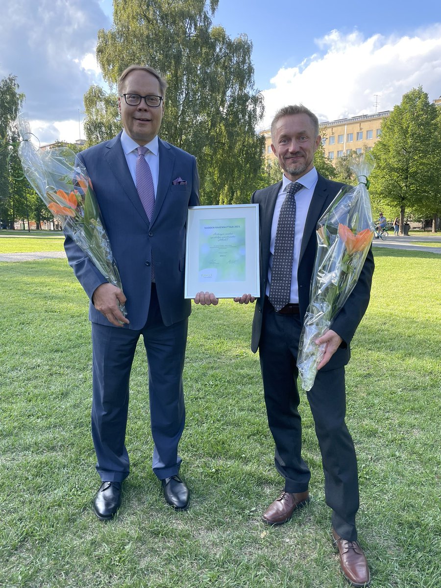 Onnea Vuoden rakennuttaja 2021 Hoas👏

Hoas on aktiivinen rakennuttamisen edelläkävijä, joka on rohkeasti tarttunut  perusparannusten laadun parantamiseen sekä haasteellisiin käyttötarkoitusmuutoshankkeisiin. 

#Hoas #Rakennuttaminen2021