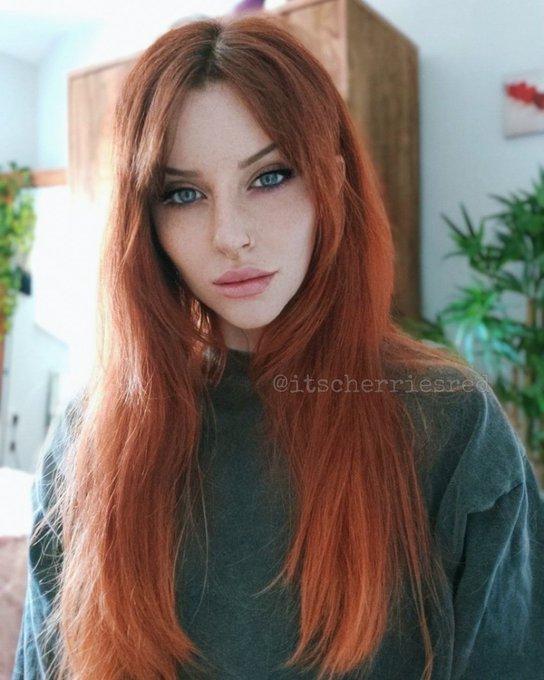 Watch Titch ✨️'s leaked NSFW photo on TwXstars