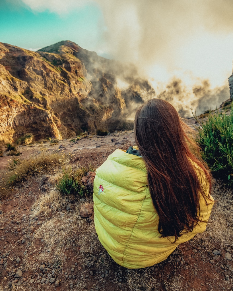 Wusstest du schon, dass unser Biopod DownWool Extreme Light schon ab einem Gewicht von 450g erhältlich ist?🤔⁠
⁠
Damit ist er nicht nur ein superleichter Begleiter für deine Tour, sondern bietet ein unverwechselbares Schlafklima dank der innovativen DownWool-Isolation🐏⁠