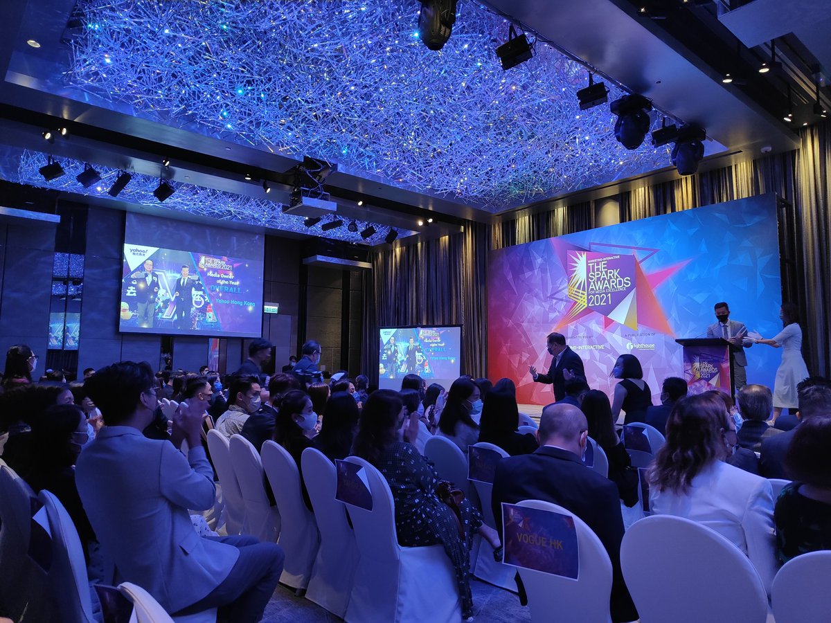richardlai's tweet image. Very proud of @verizonmedia Hong Kong for nabbing *21* awards at The Spark Awards 2021, with our grand prize being "Media Owner of the Year"! #SparkAwards #SparkAwards2021 #Yahoo #YahooHK #VerizonMedia #VerizonMediaHK @MarketingEds