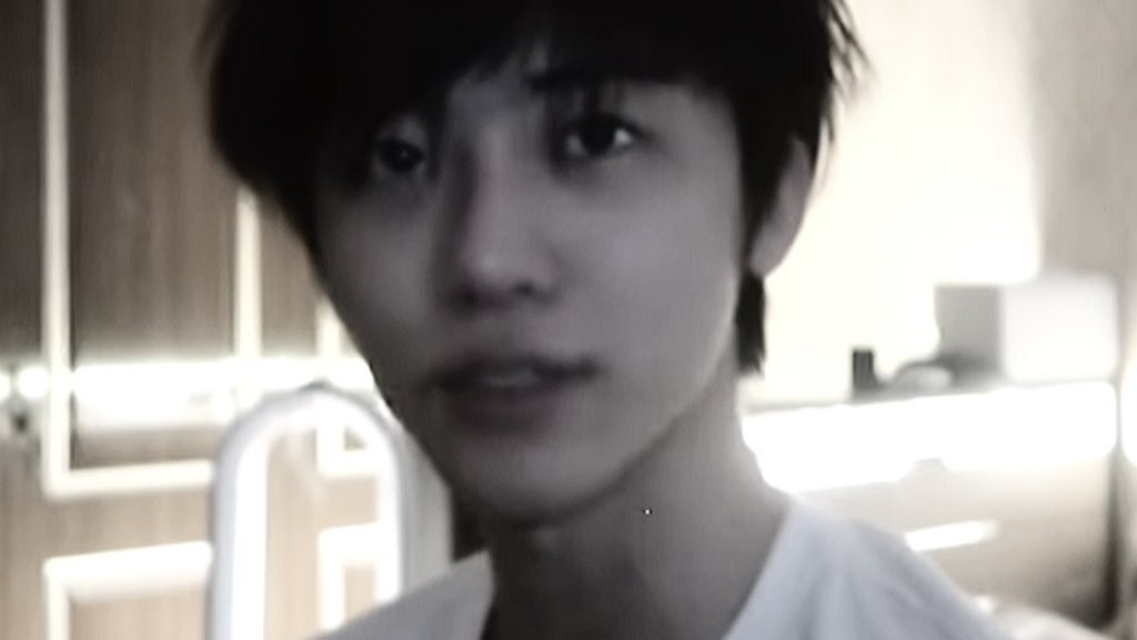 สุขสันต์วันเกิด นาแจมิน 
เกิดมา 21 ปี 
หล่อมาแล้ว 252 เดือน
หล่อจนเครียด 1,095 สัปดาห์
หล่อจนหน้ามืด 7,665 วัน
หล่อจนปวดหัว 183,960 ชั่วโมง
หล่อแล้วหล่ออีก 11,037,600 นาที
หล่อมาทั้งหมด  662,256,000 วินาที
เจริญกาย เจริญใจ หนูรักพ่อ ทุกวัน