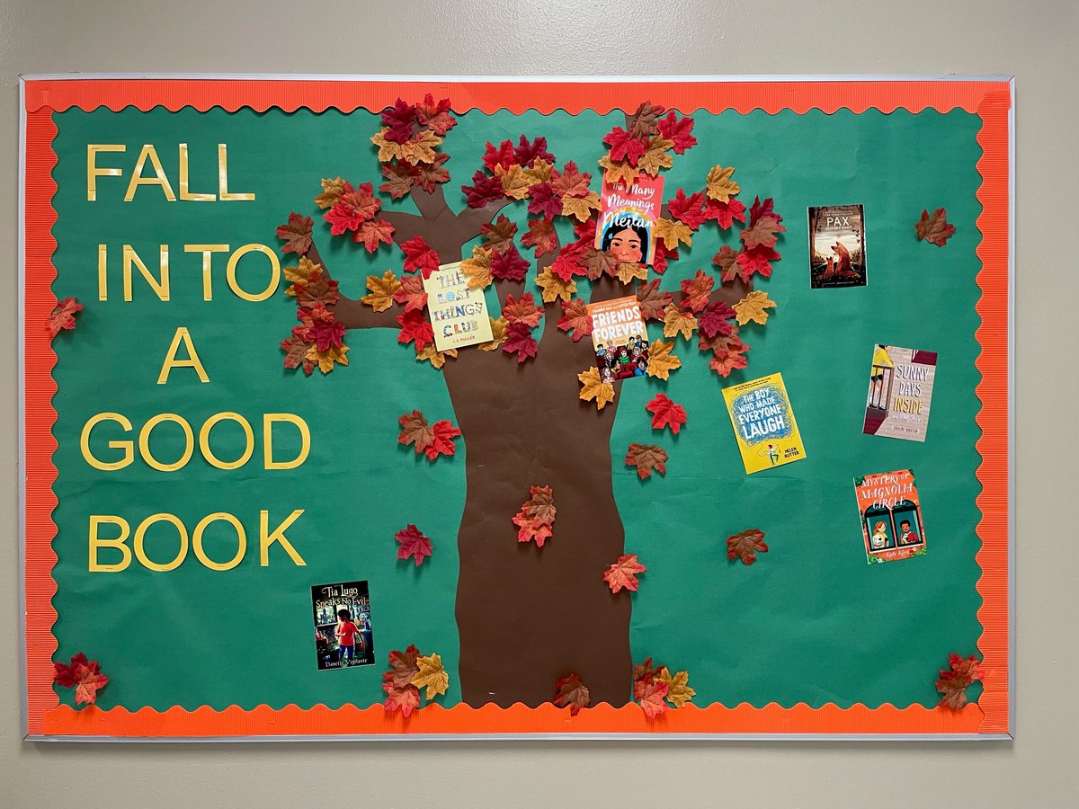 see_sam_read's tweet image. Are you ready to fall into a good book? #IrvingReads #SeeSamRead