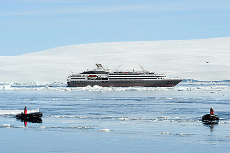 Travelinsingle's tweet photo. If you are thinking about traveling to Antarctica &amp; checking The White Continent off your bucket list, join us tonight for a very informative talk with myself and Ponant Cruises. NO SINGLE SUPPLEMENT.
 Click on this link to confirm joining us on ZOOM CALL.
https://t.co/veb5gRjXAJ https://t.co/jAPZABEZ1n