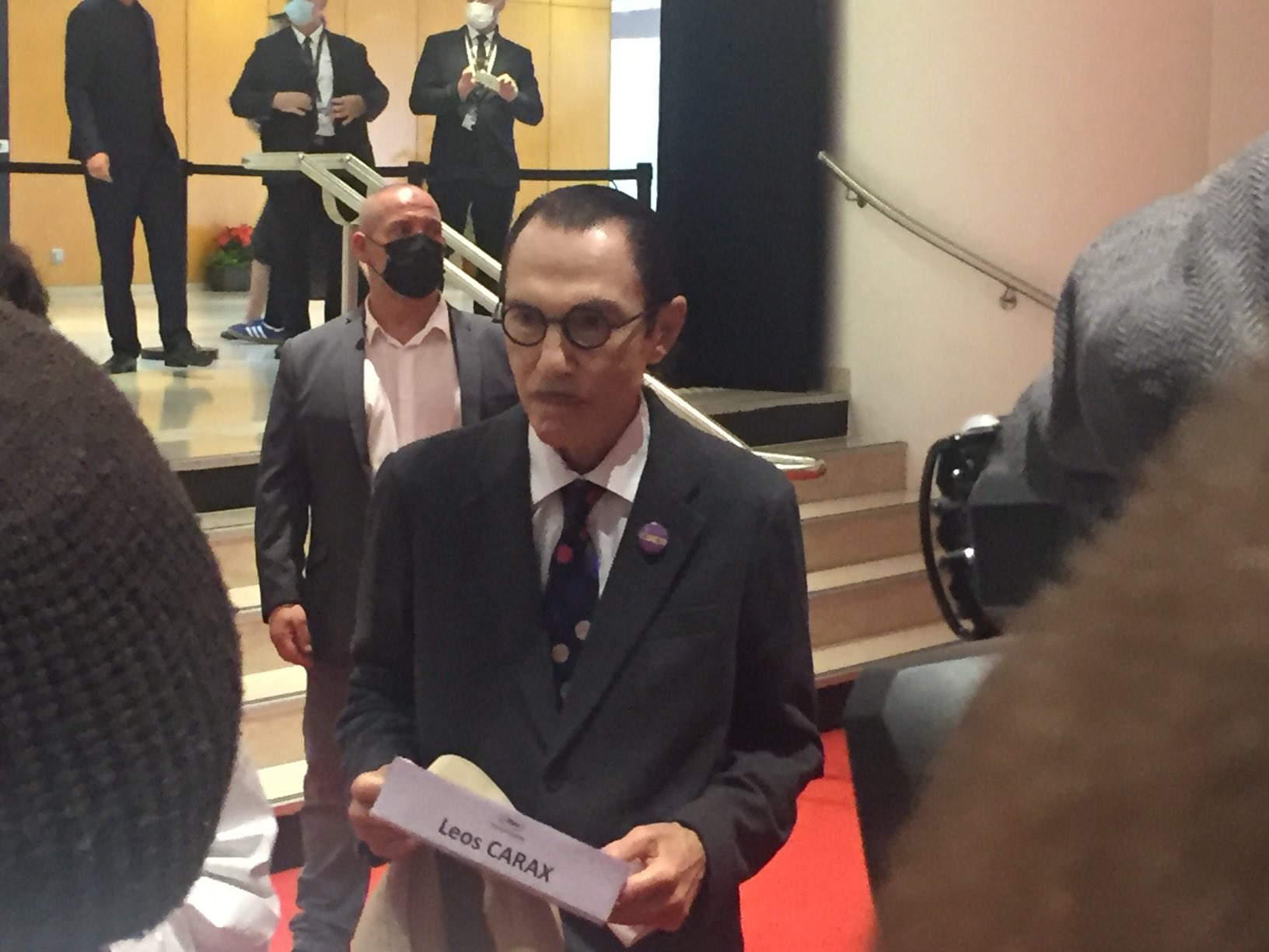 Happy Birthday Ron Mael.
Or is it Leos Carax ?     