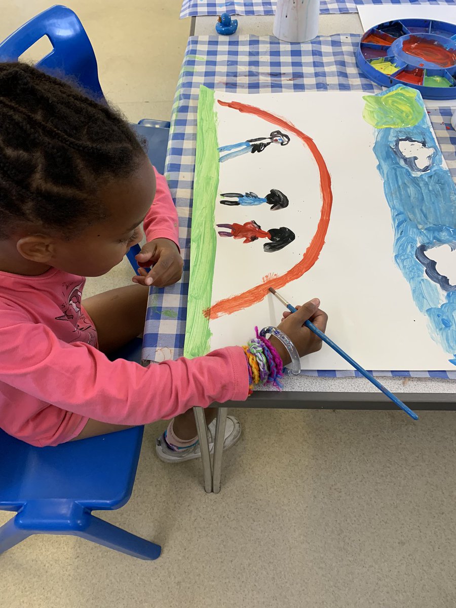 stmarys_prep's tweet image. Painting and den-building to finish the day off here at Holiday Club! #fun #notstopped