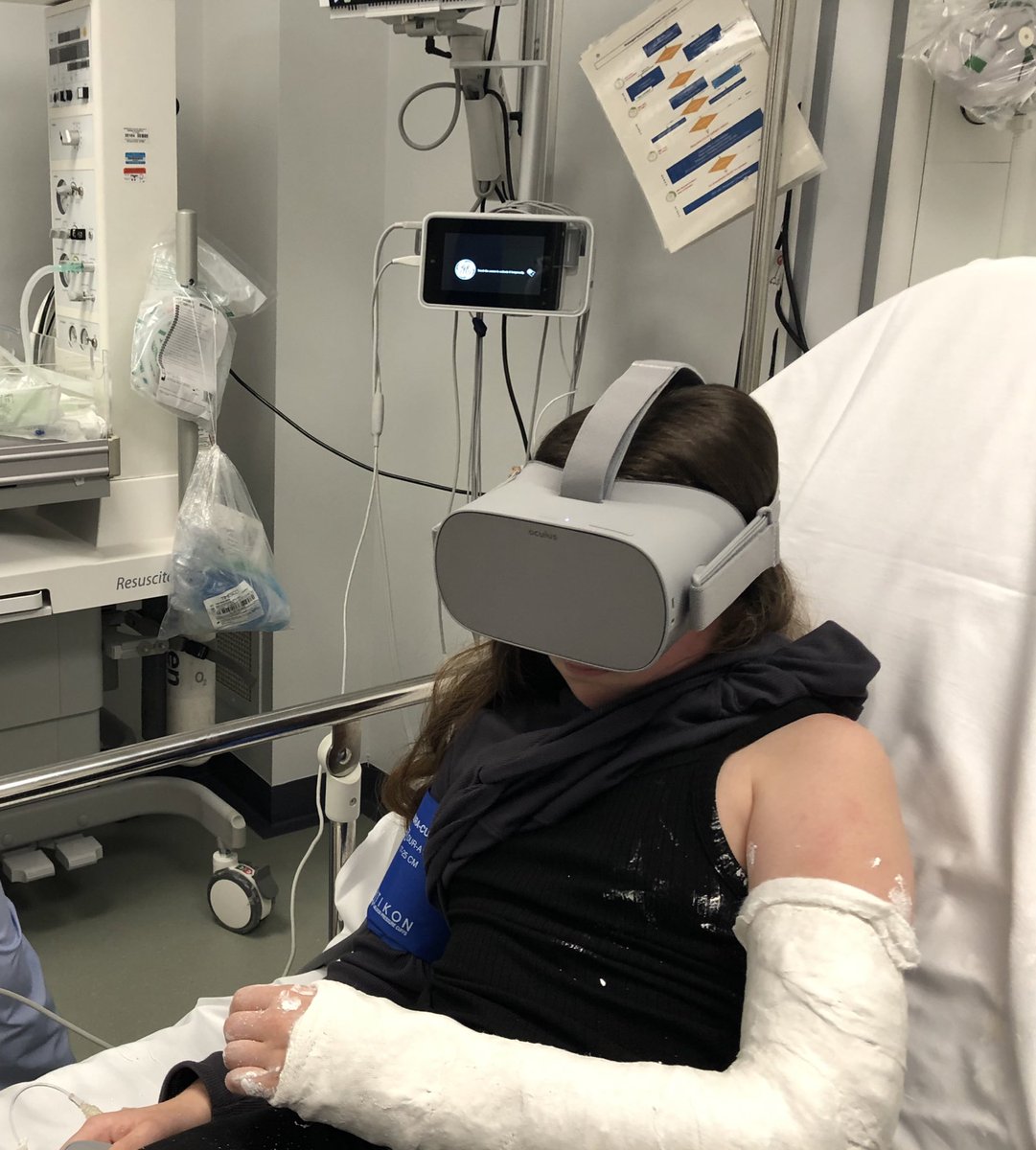 DocWongers's tweet photo. We used VR distraction for our first time @EmergencyWhh in a child with a broken arm who was crying at thought of needles. Cannulated, sedated and manipulated with the help of Oculus Go kindly donated by @AmazonUK
Asked about the cannula later, our patient said, βit was okβ. π https://t.co/gJXJfDeaqG